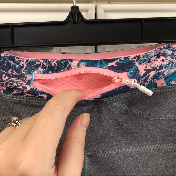 EUC Ivivva by Lululemon girls crop leggings - Picture 8 of 10